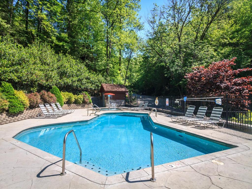 Above The Clouds, 4 Bedrooms, Pool Access, Private, Gaming, Sleeps 16 Gatlinburg Exterior photo